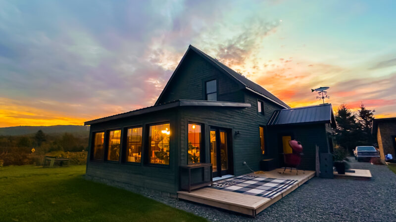 Experience Gaspé Coastal Lodge—world-class sight-fishing for striped bass and legendary Atlantic salmon in Quebec. Elite guides, amazing food & accommodations.