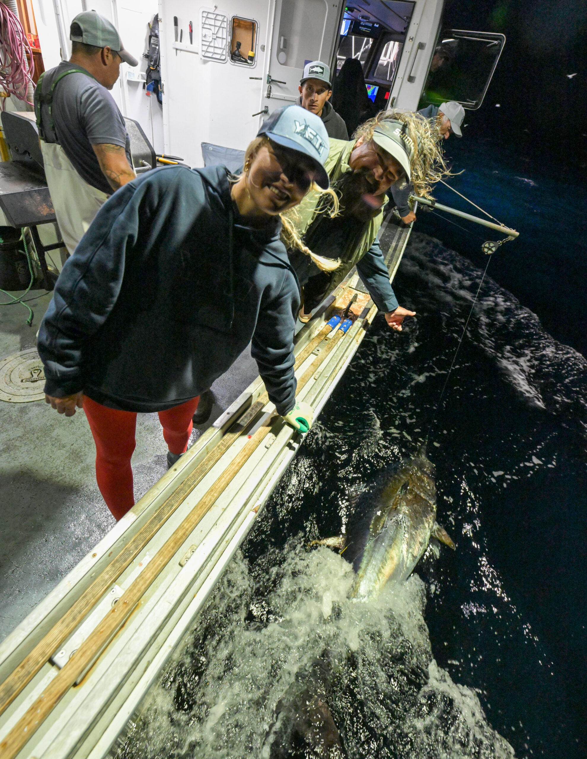 Nova Scotia Bluefin: Tagging Giants with TideBandits & Carter Andrews