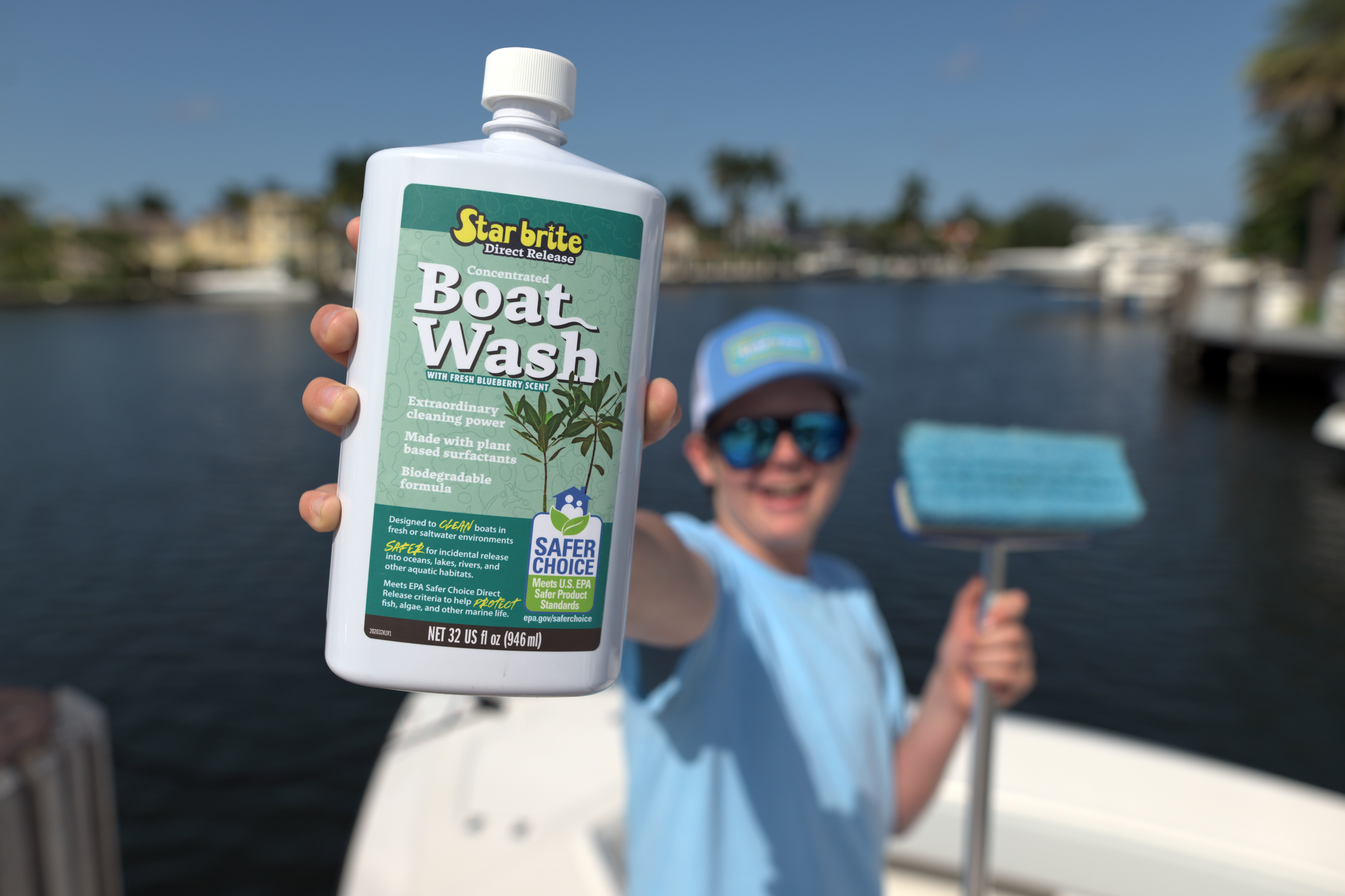 Star brite Direct Release Boat Wash delivers powerful, biodegradable cleaning for every boat surface. Safe for direct release and built for serious anglers.